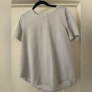 Lululemon tee